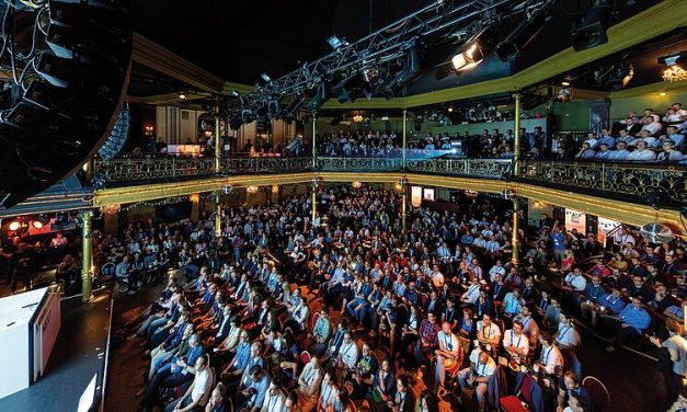 Digital Festival in the Tivoli Theater: the NEXT in Hamburg, Photo: NEXT