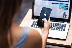 Studie: Cybersicherheit bei Business-Reisen wird wichtiger