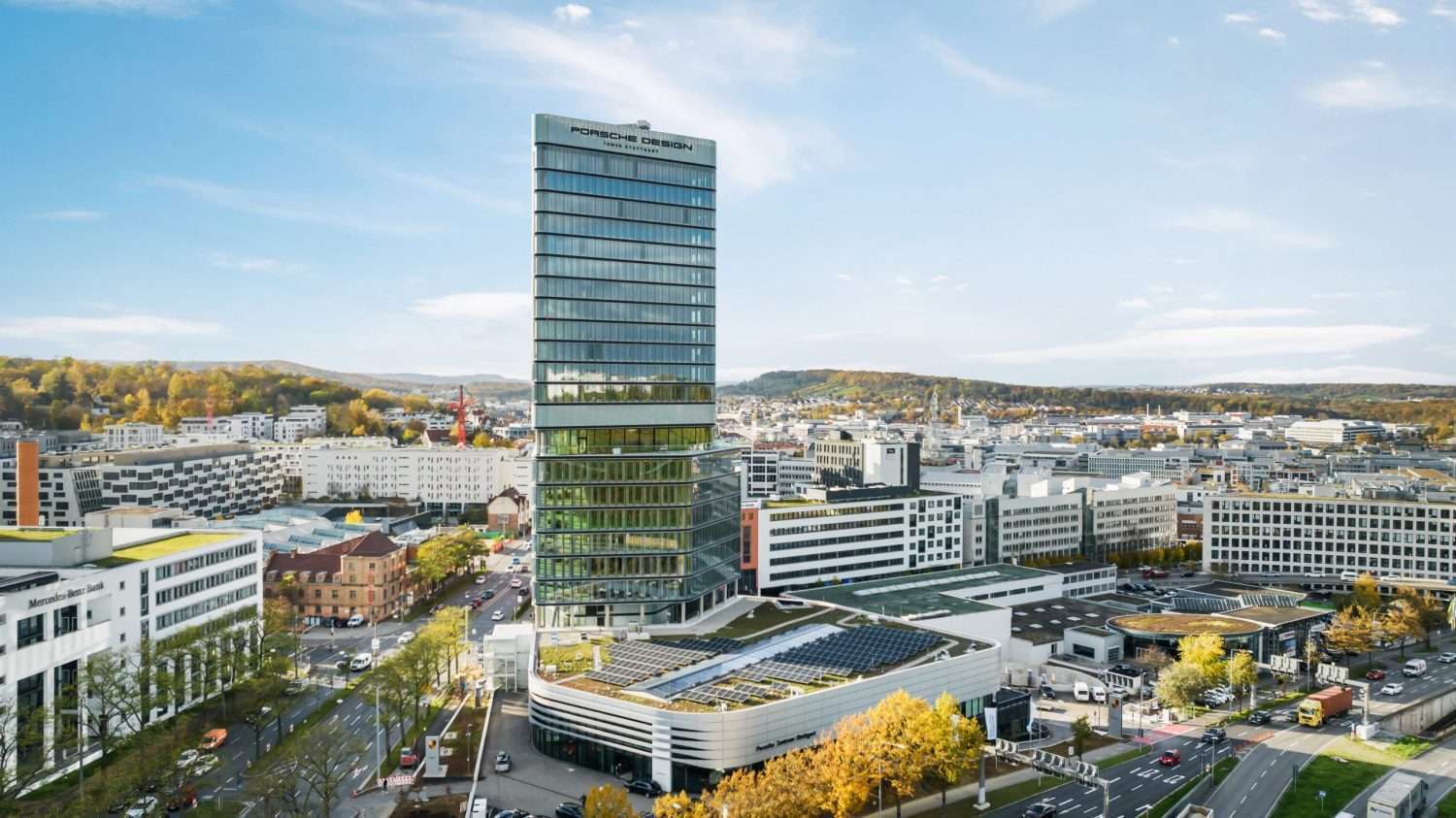 Radisson Blu Hotel im Porsche Design Tower, Stuttgart. Foto: Radisson