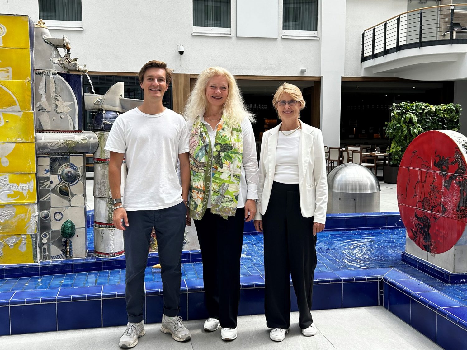 Maxim Streletzki, Heike Mahmoud und Ute Jacobs, Foto: Estrel Berlin