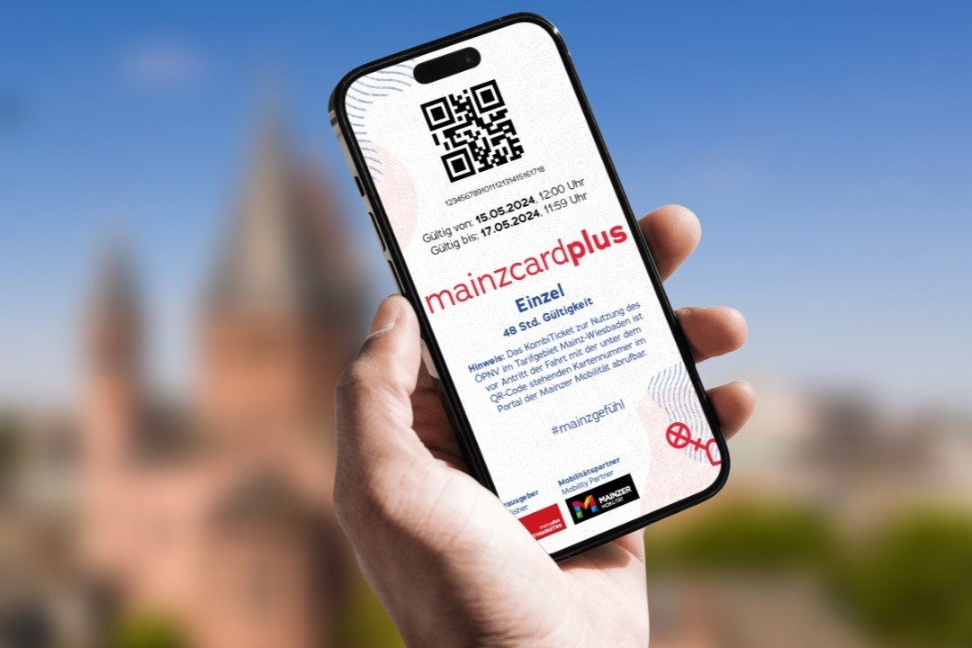 Handy mit Qr-Code