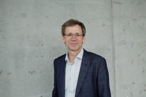 Gernot Gehrke wird neuer Studiendekan der Fakultät III an der Hochschule Hannover