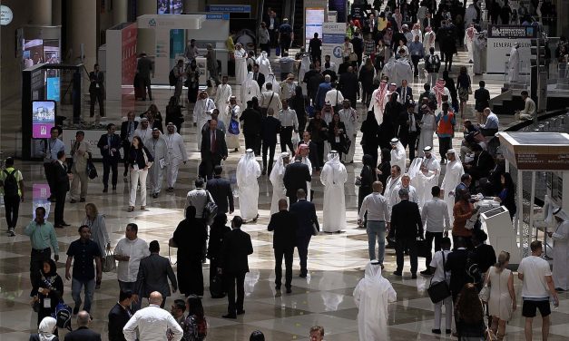 Dubai Reinforces Its Global Business Hub