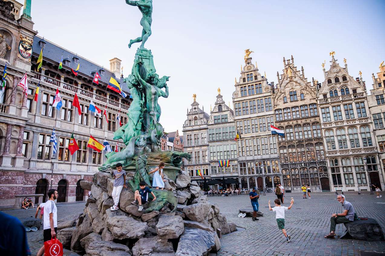 Market Antwerp