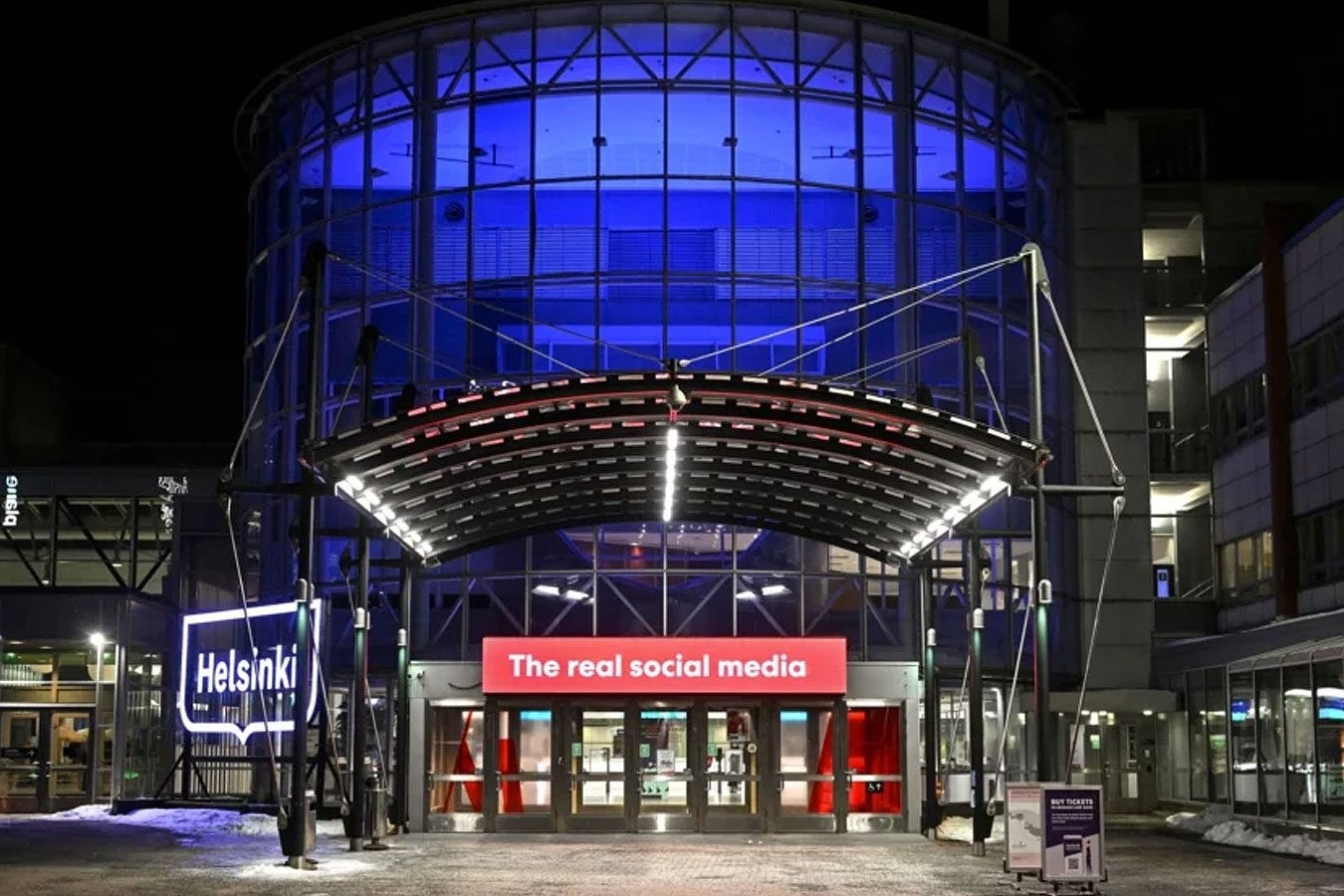 Entrance Helsinki Expo and Convention Centre