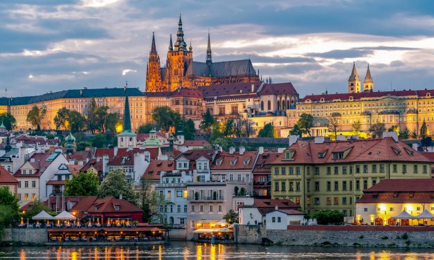 Prague Awards Leading Experts