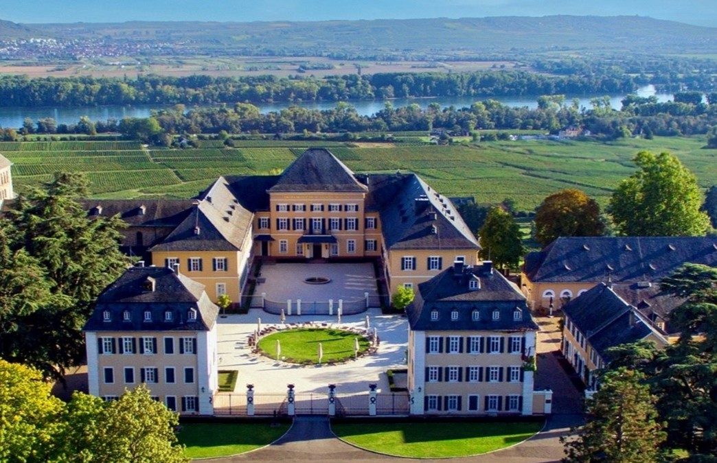 Familie Barth übernimmt Gastronomie auf Schloss Johannisberg